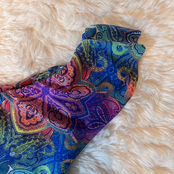 La Blanca Bikini Crop Top - Picture 4 of 9